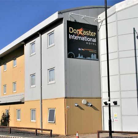 Doncaster International Hotel By Roomsbooked Ngoại thất bức ảnh