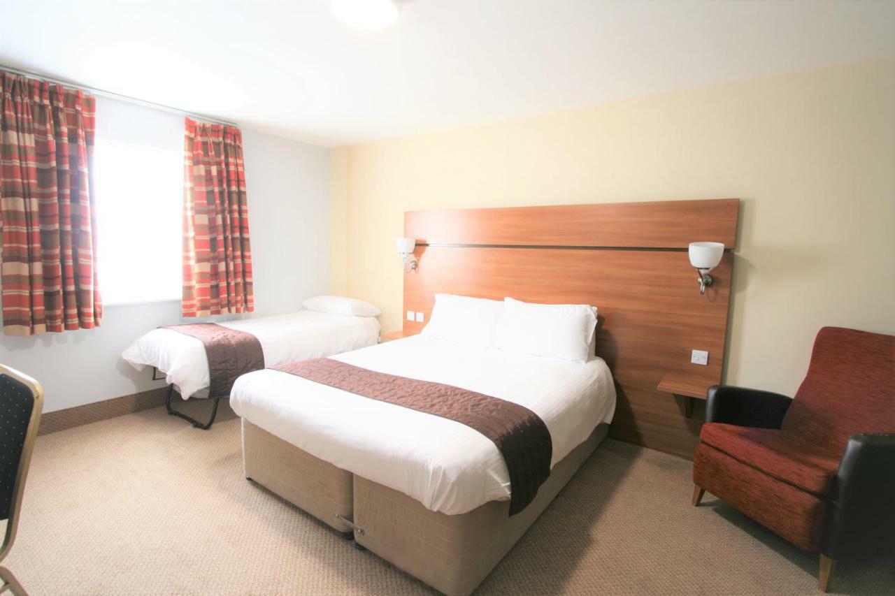 Doncaster International Hotel By Roomsbooked Ngoại thất bức ảnh