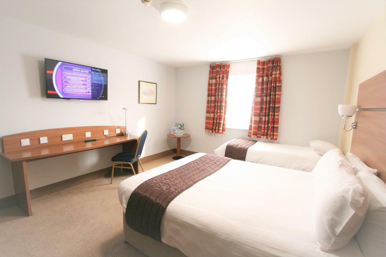 Doncaster International Hotel By Roomsbooked Ngoại thất bức ảnh