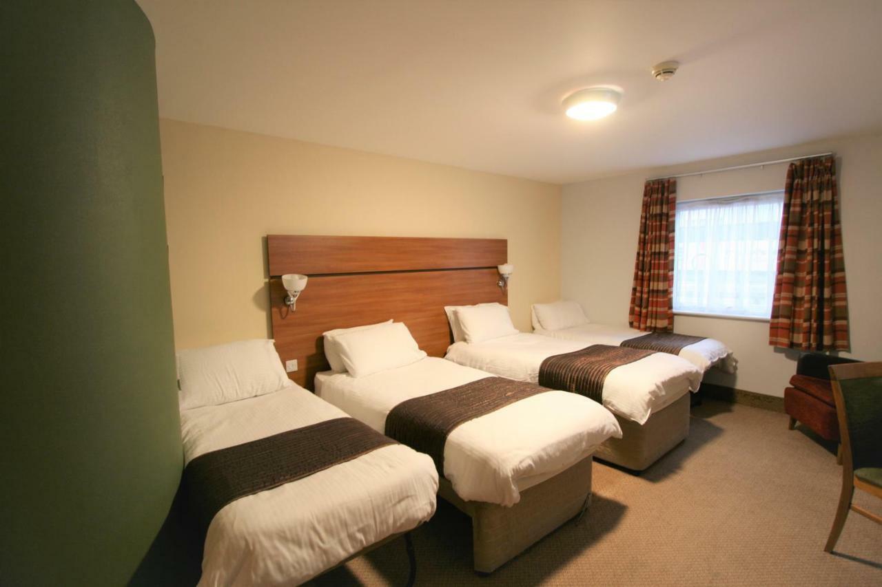 Doncaster International Hotel By Roomsbooked Ngoại thất bức ảnh