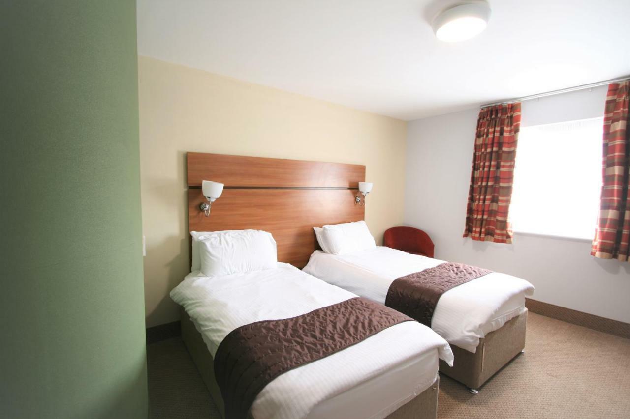 Doncaster International Hotel By Roomsbooked Ngoại thất bức ảnh